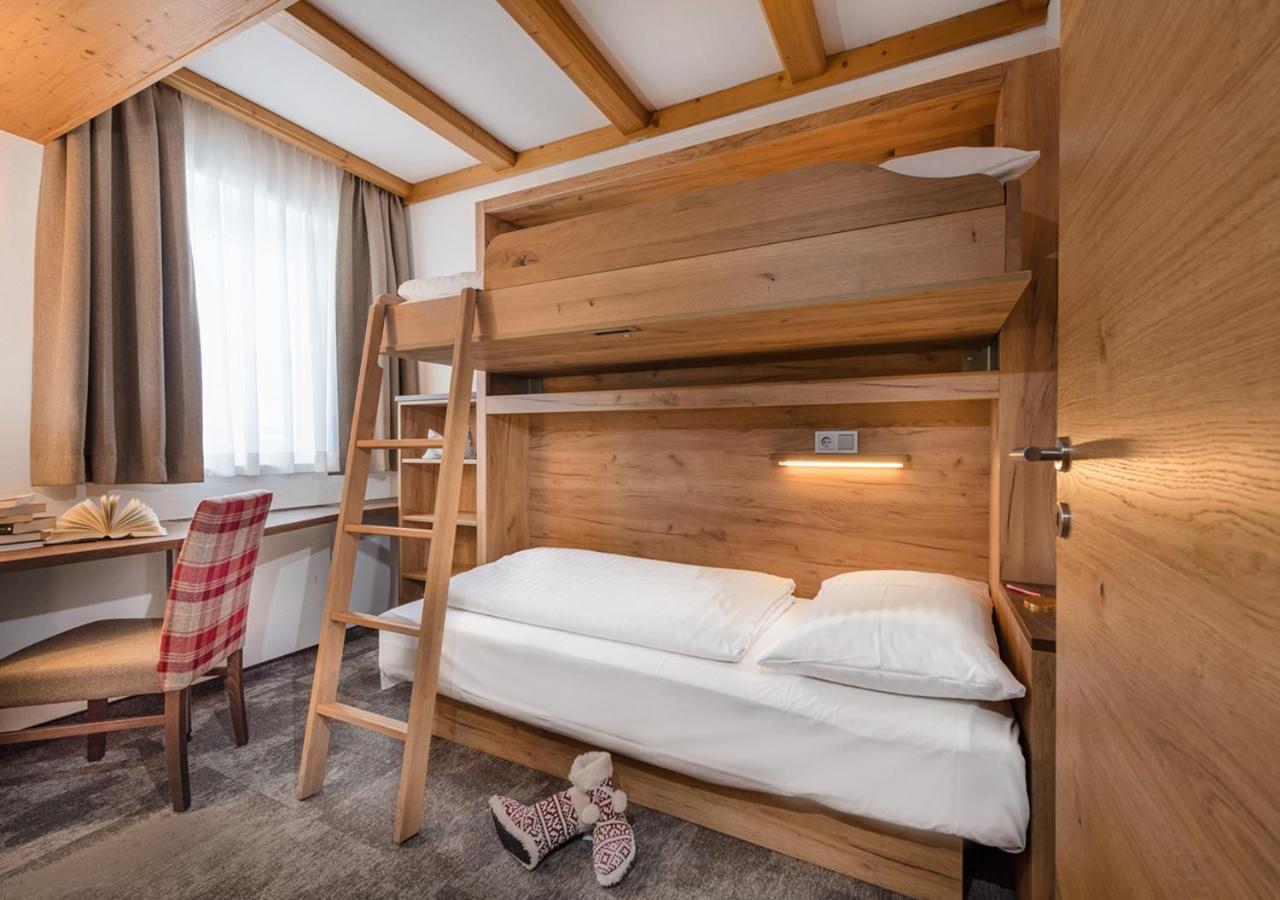 Apartments & Garni Alpenrose Obertauern Bagian luar foto